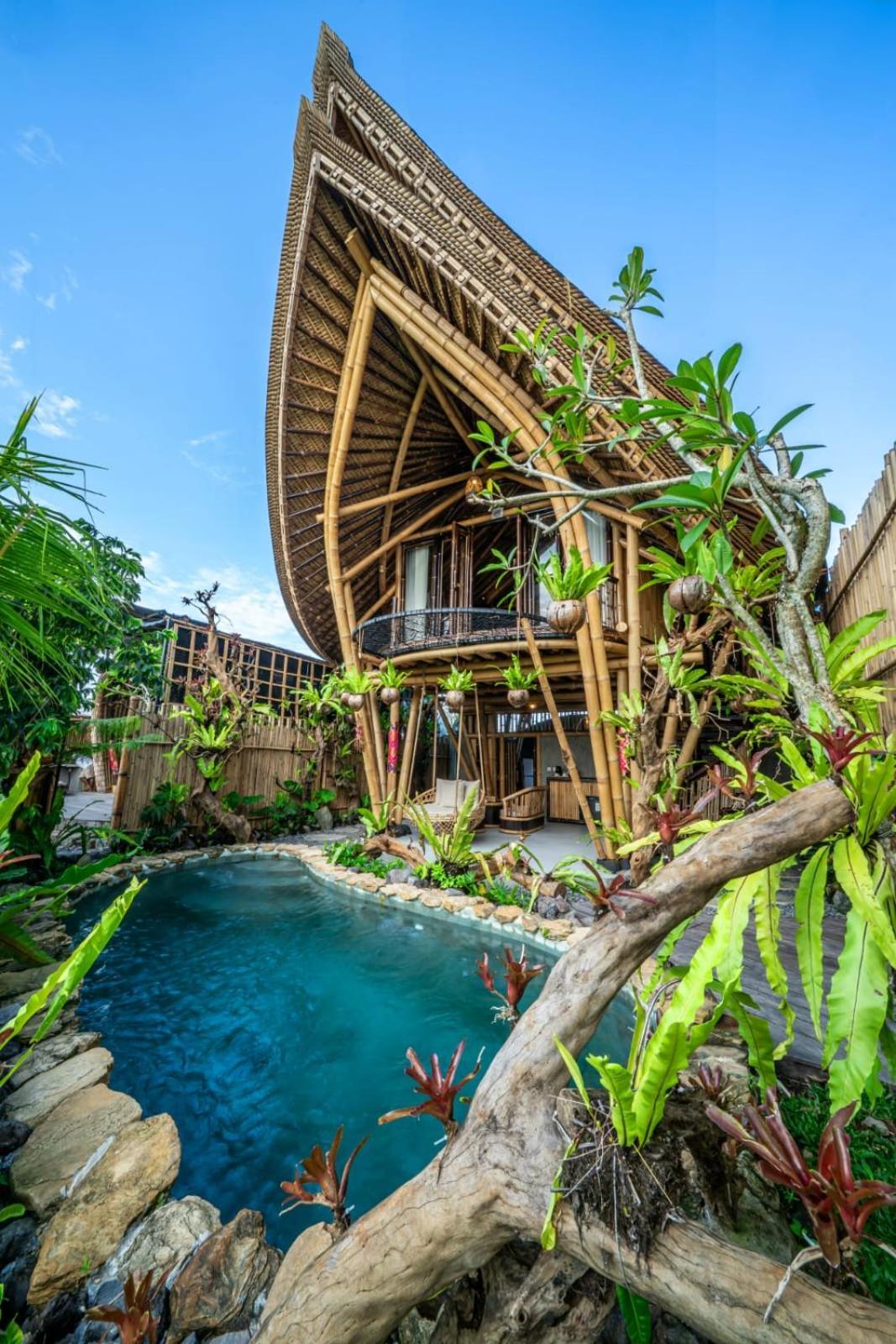 The Queen Bamboo Villa *